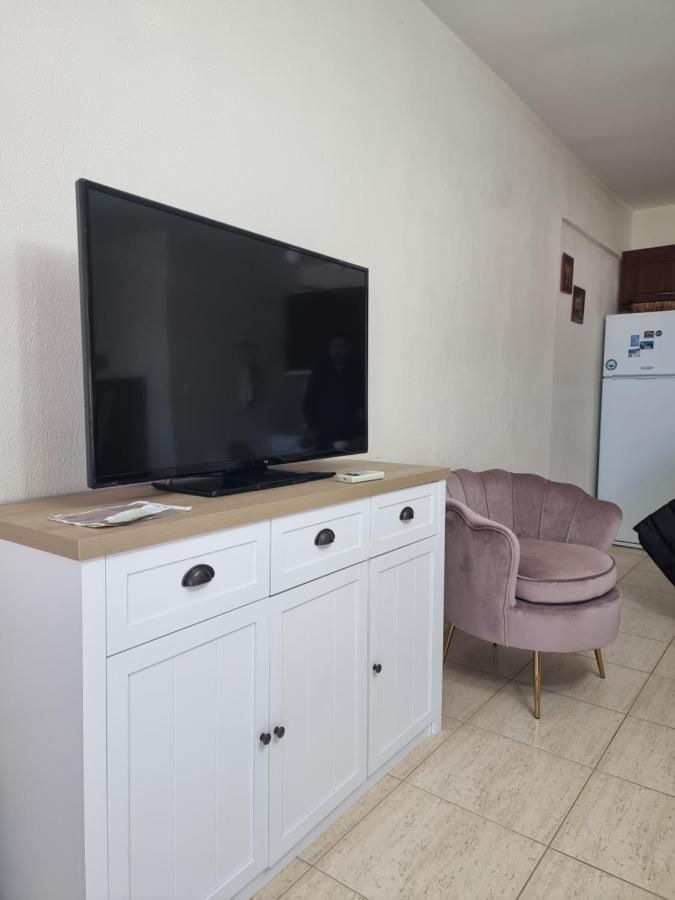 Nice Apartment With Amazing Views Kriopigi Exterior photo